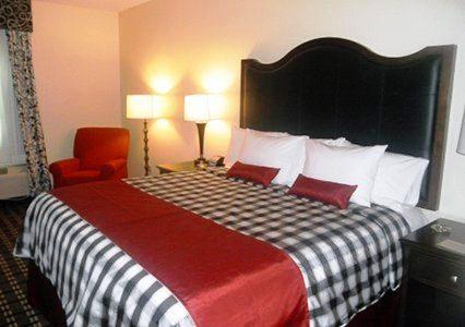 Admiral Plaza Hotel