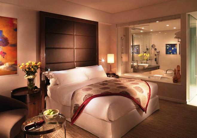 Crowne Plaza