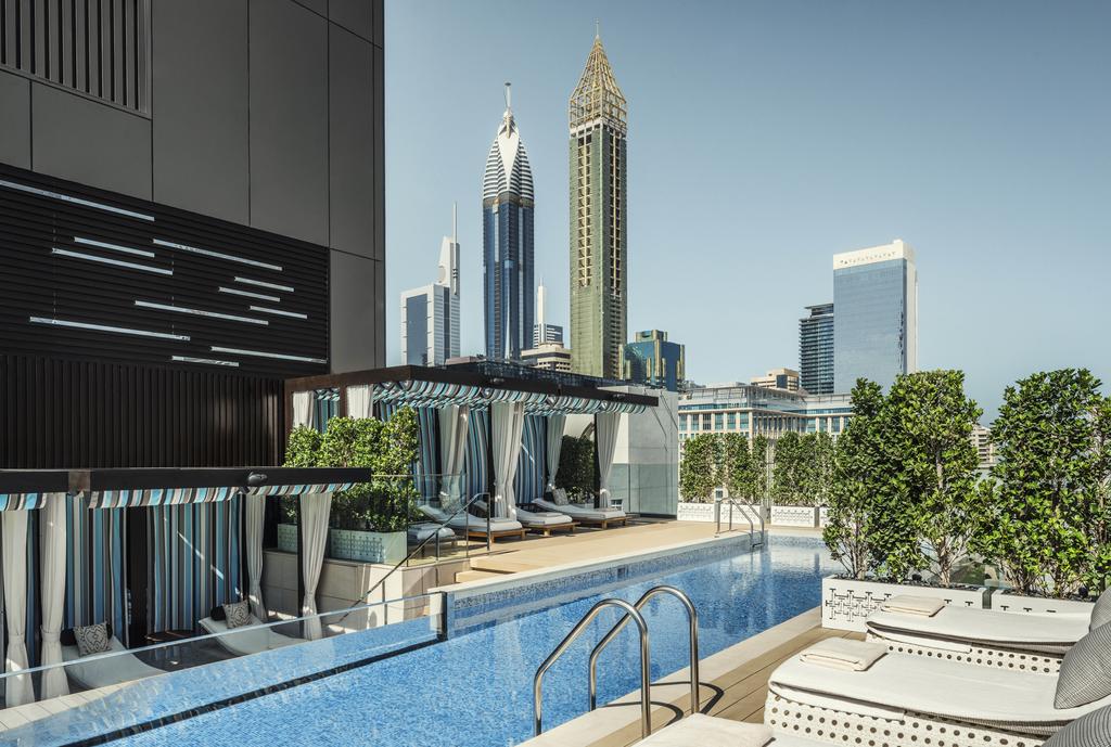 Four Seasons Hotel