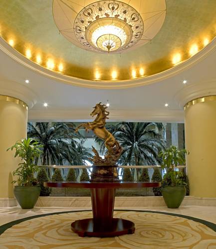 Pearl City Suites