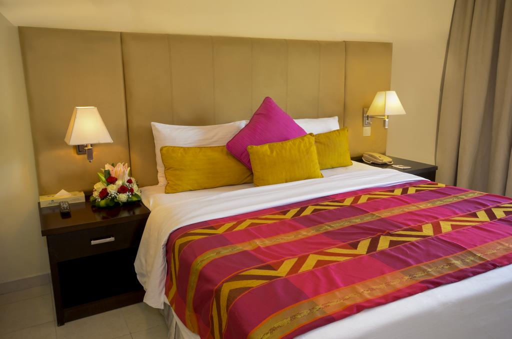 Parkside Suites