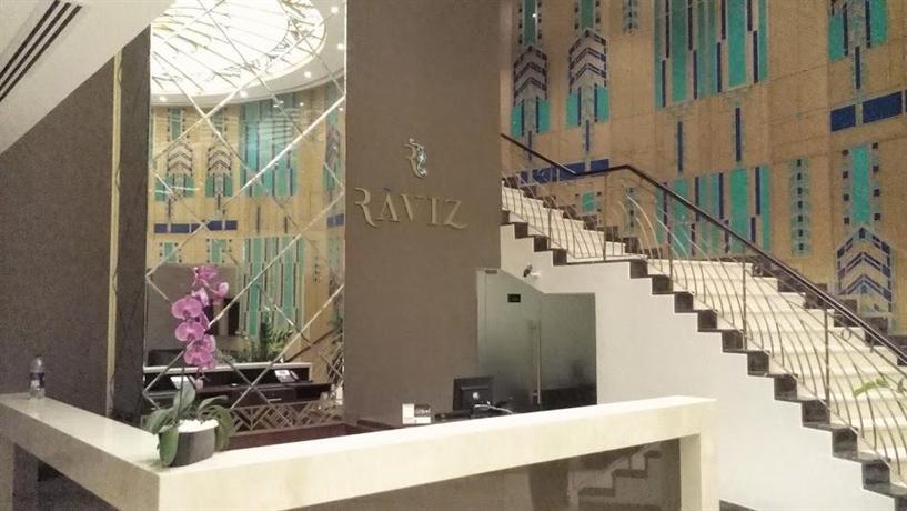 Raviz Center Point Hotel