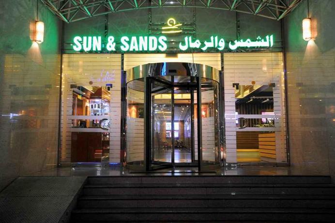 Sun &#038; Sands Hotel