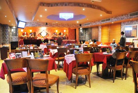 Versailles Hotel Dubai