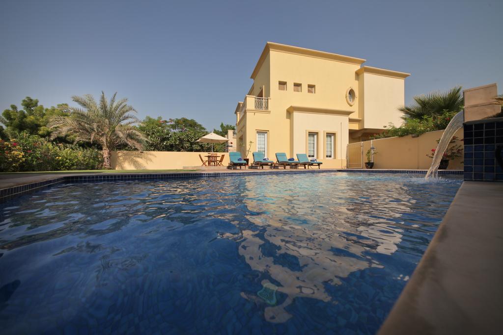 Medlock Villas